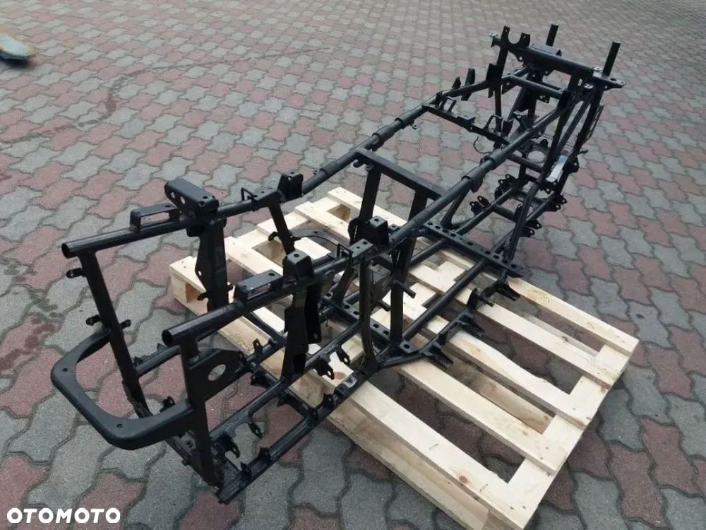 Rama CF MOTO 820  2019 rok - 4