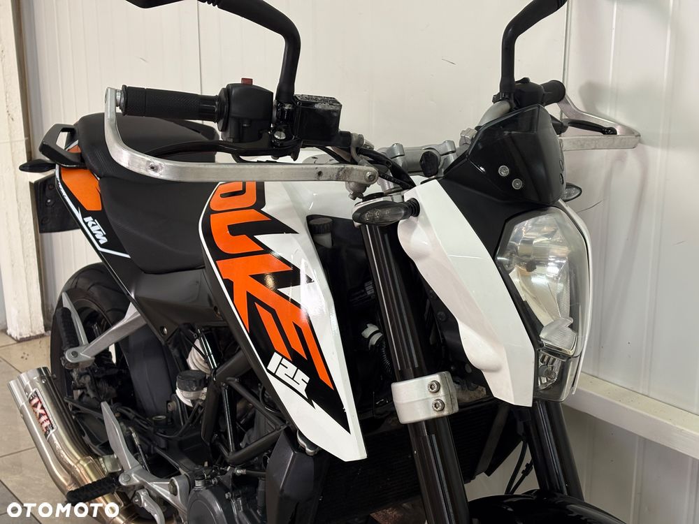 KTM Duke 390 - 13