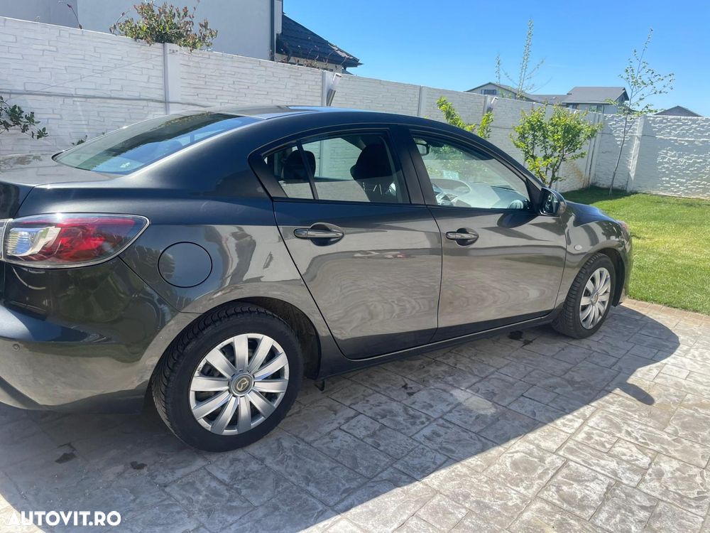 Mazda 3 Sedan 2.0 GT - 14