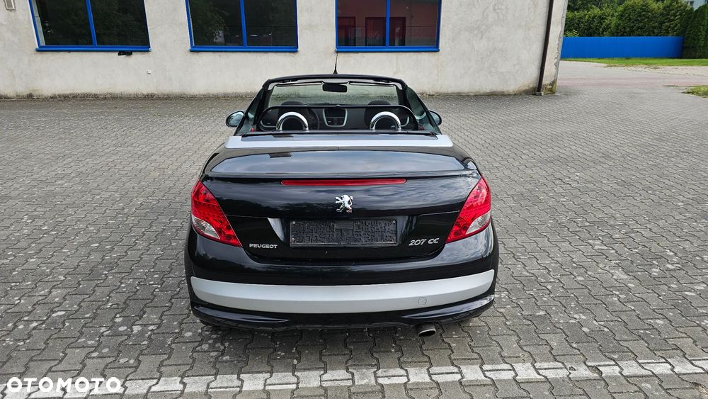 Peugeot 207 - 23