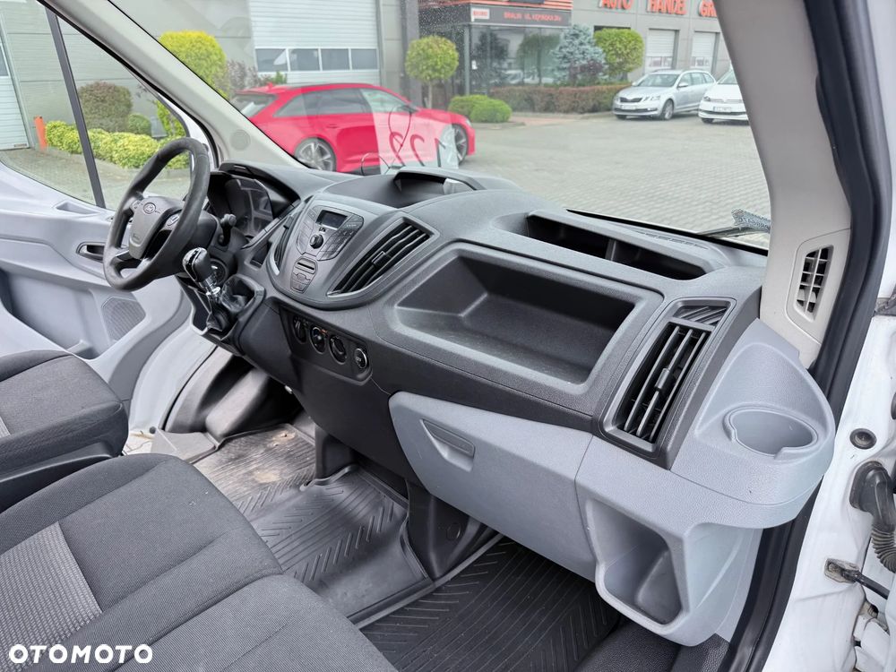 Ford Transit Doka 7-miejsc + Skrzynia  Salon PL Jeden Właściciel - 17