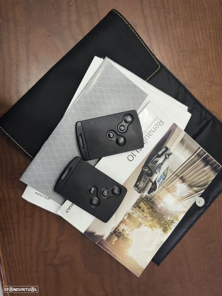 Renault Clio Sport Tourer 0.9 TCe GT Line - 35