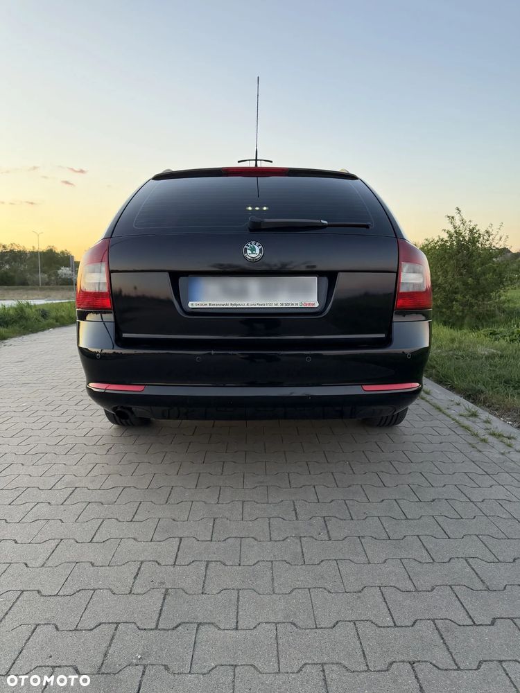 Skoda Octavia 2.0 TDI Elegance - 9