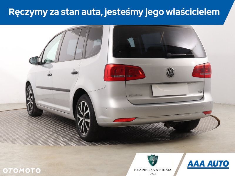 Volkswagen Touran - 5