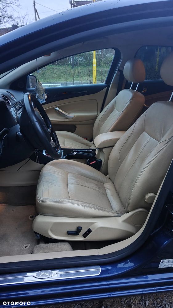 Ford Mondeo 2.0 TDCi Ghia - 3