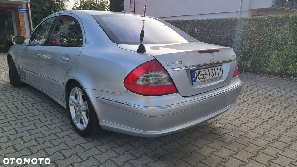 Mercedes-Benz Klasa E 320 CDI Avantgarde - 6