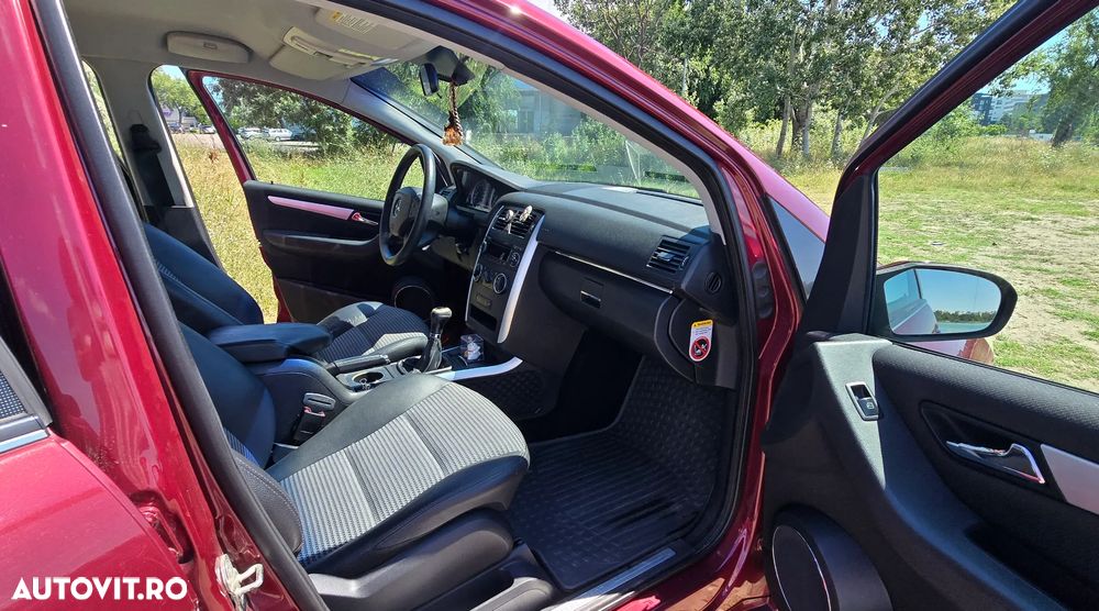 Mercedes-Benz B 200 CDI - 9