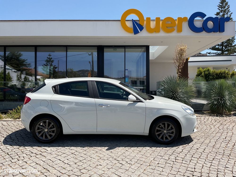 Alfa Romeo Giulietta 1.6 JTDM Exclusive - 9