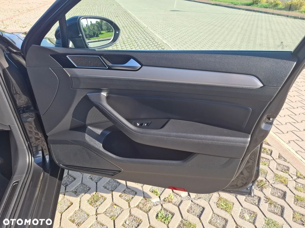 Volkswagen Passat 2.0 TDI BMT SCR Highline DSG7 - 23