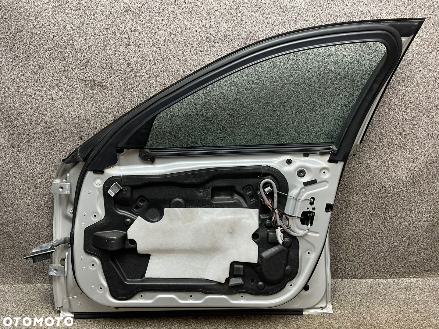 Drzwi szyba prawy przod przednie BMW F11 F10 354 srebrne 150 umAl ładne - 11