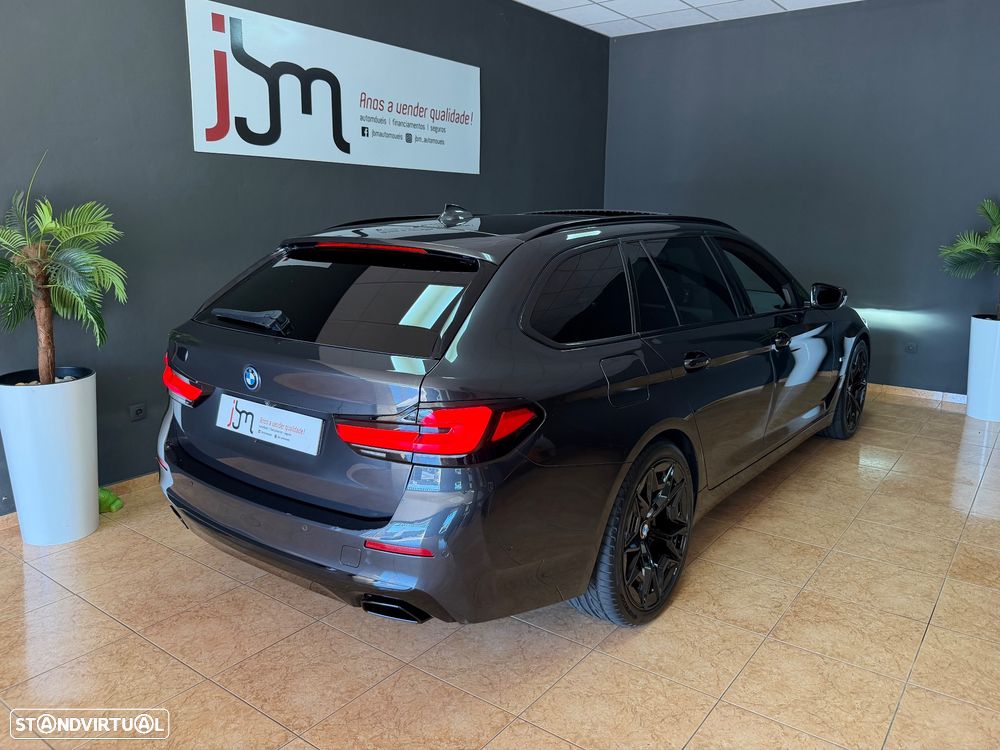 BMW 530 e Pack Desportivo M - 18