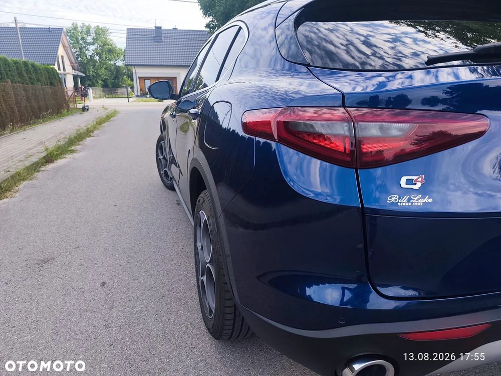 Alfa Romeo Stelvio 2.0 Turbo 16V AT8-Q4 Veloce - 7