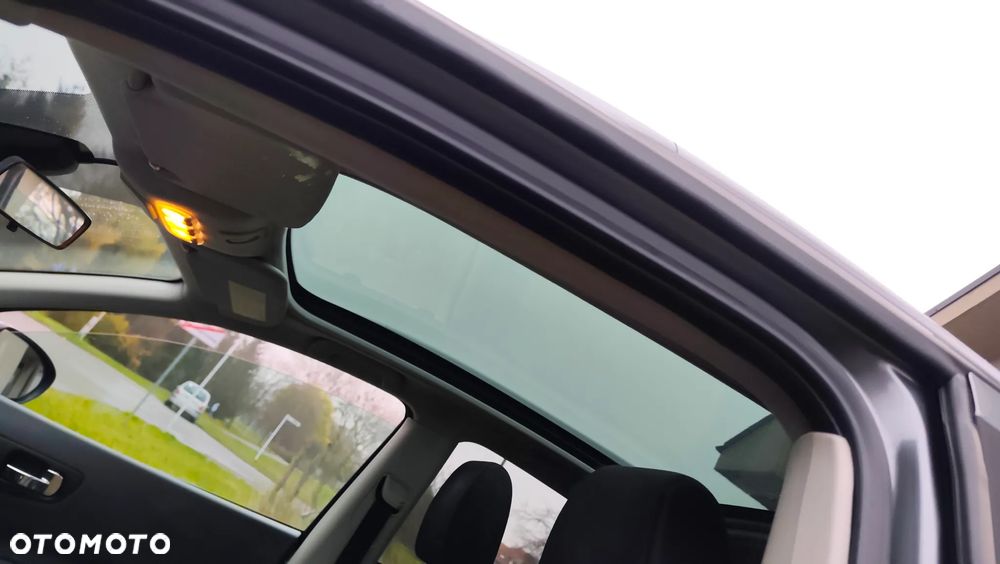 Mercedes-Benz Klasa E 300 BlueTEC 7G-TRONIC Avantgarde - 26