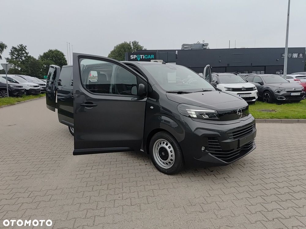 Opel Vivaro - 18