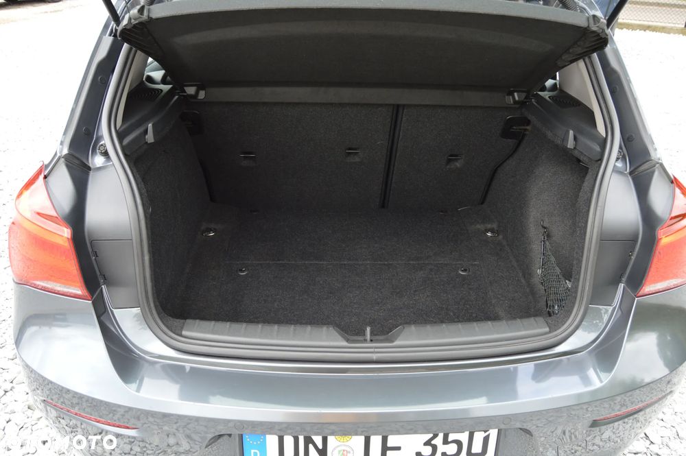 BMW Seria 1 118i Sport Line - 8