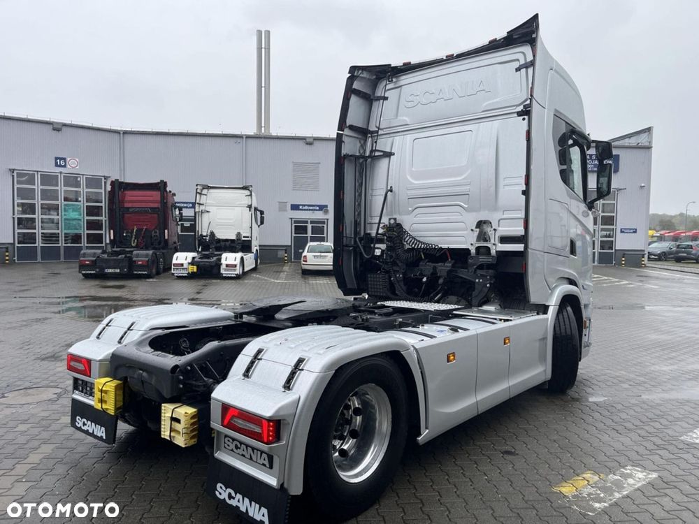 Scania S 500 A4x2NB Zawieszenie pneumatyczne przód i - 5