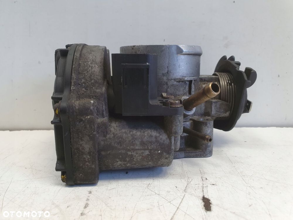 PRZEPUSTNICA VW Sharan 1.8 T turbo _ 06A133064Pprzepustnica - 5