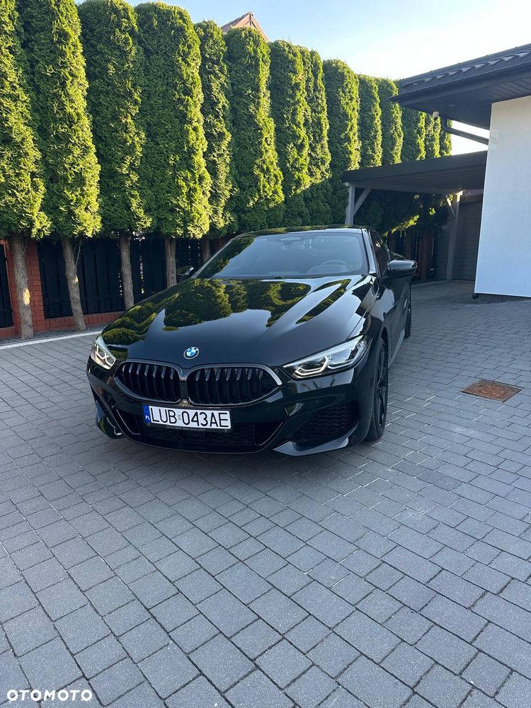 BMW Seria 8 - 18