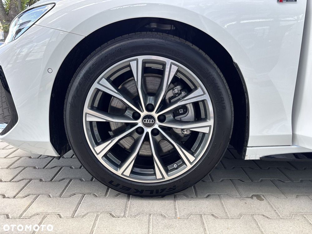 Audi A6 Avant TDI mHEV Quattro S tronic - 17