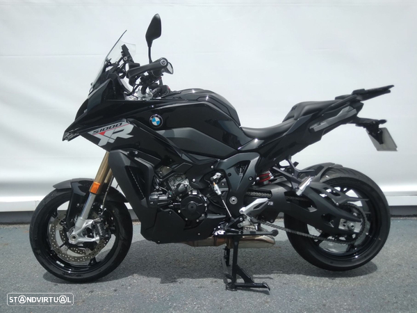 BMW S 1000 XR .