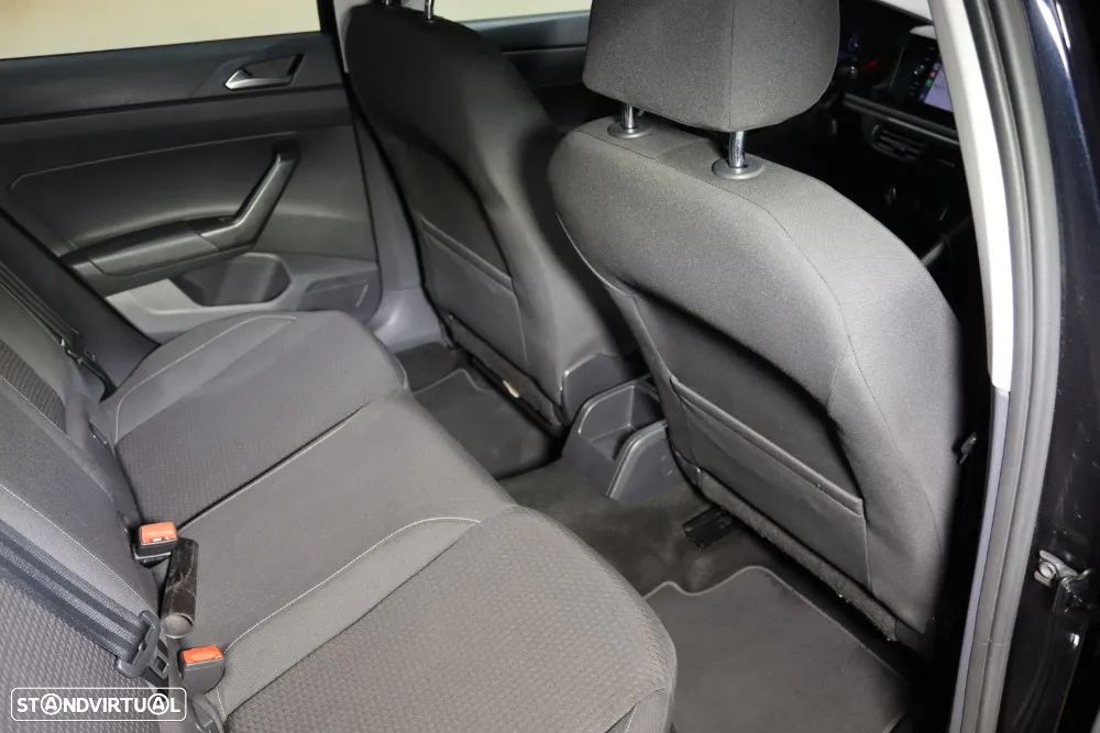 VW Polo 1.0 Confortline Nav - 12