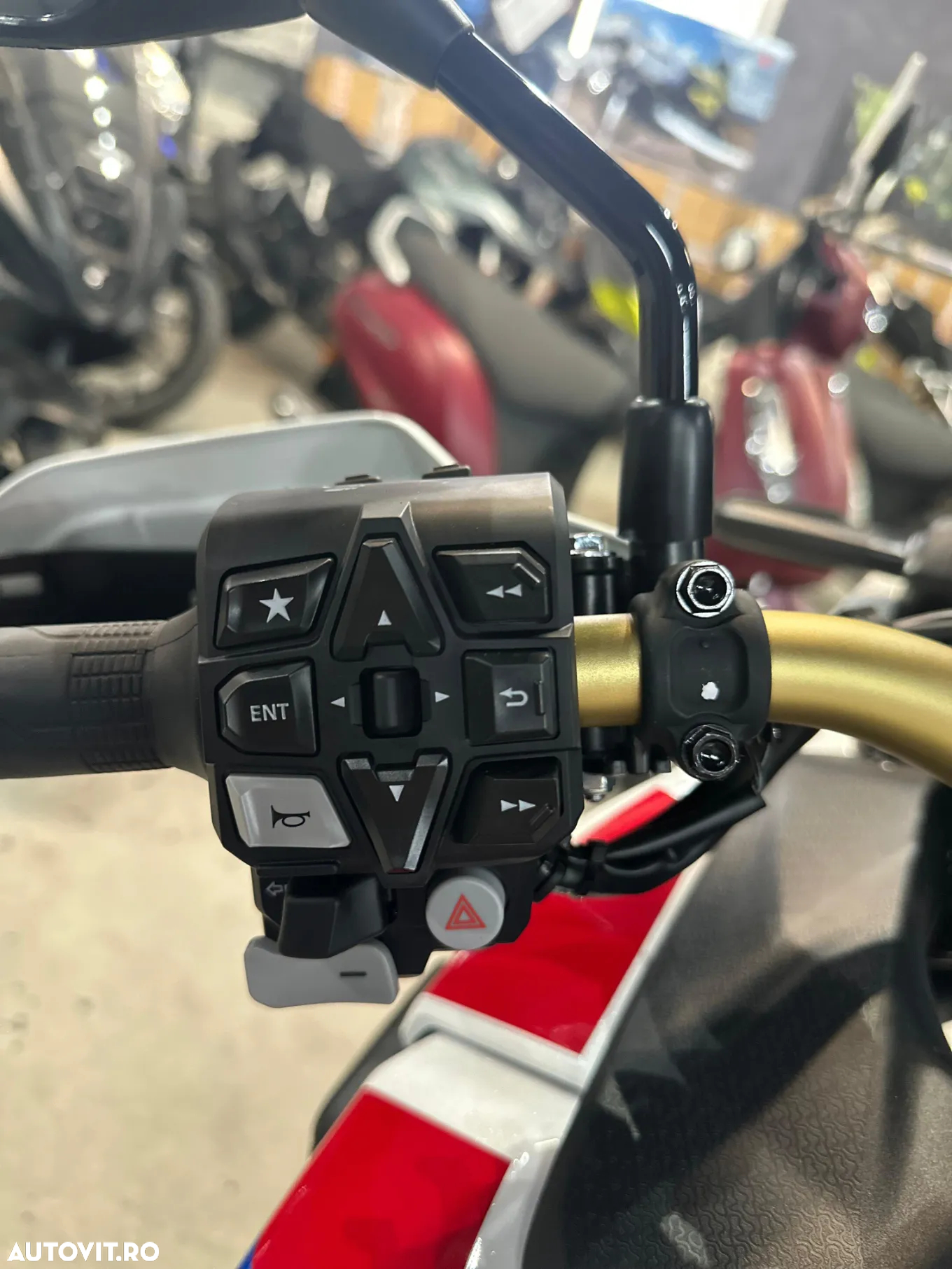 Honda Africa Twin - 5