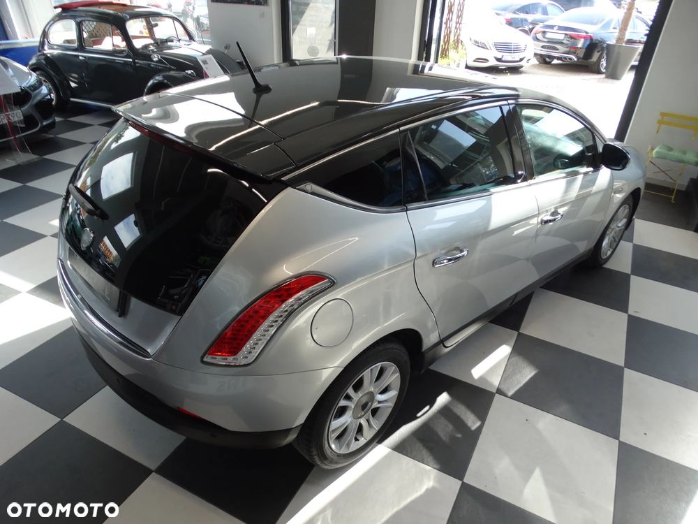 Lancia Delta 1.6 MultiJet 16v DFN6 Platinum - 4