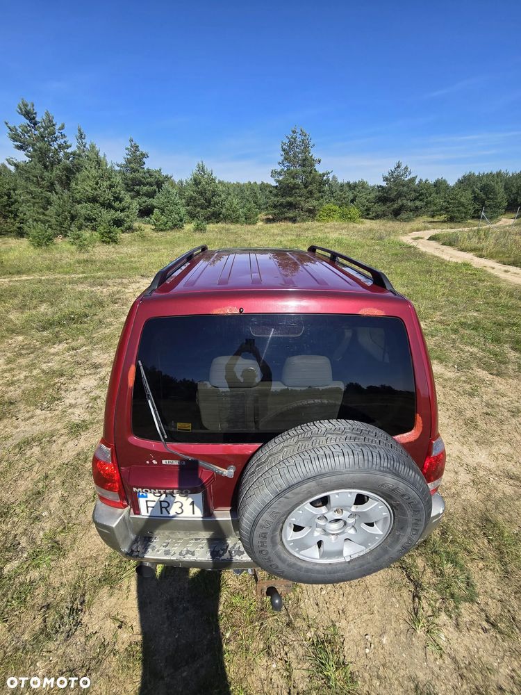 Mitsubishi Montero 3.8 Limited - 10