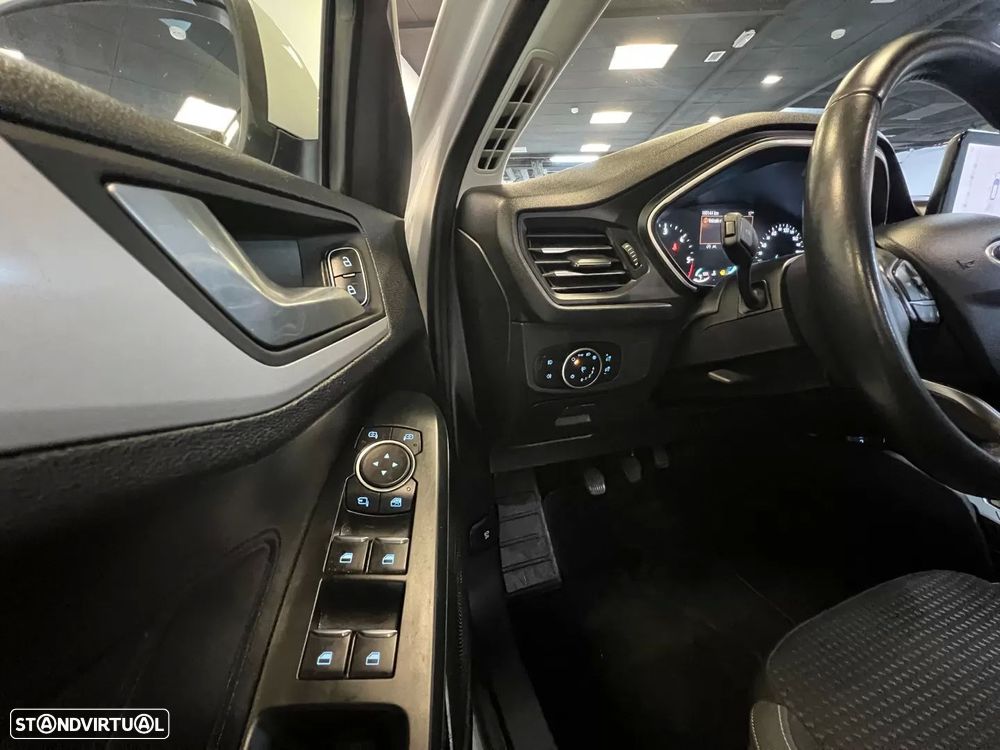 Ford Focus SW 1.5 TDCi Trend+ - 29