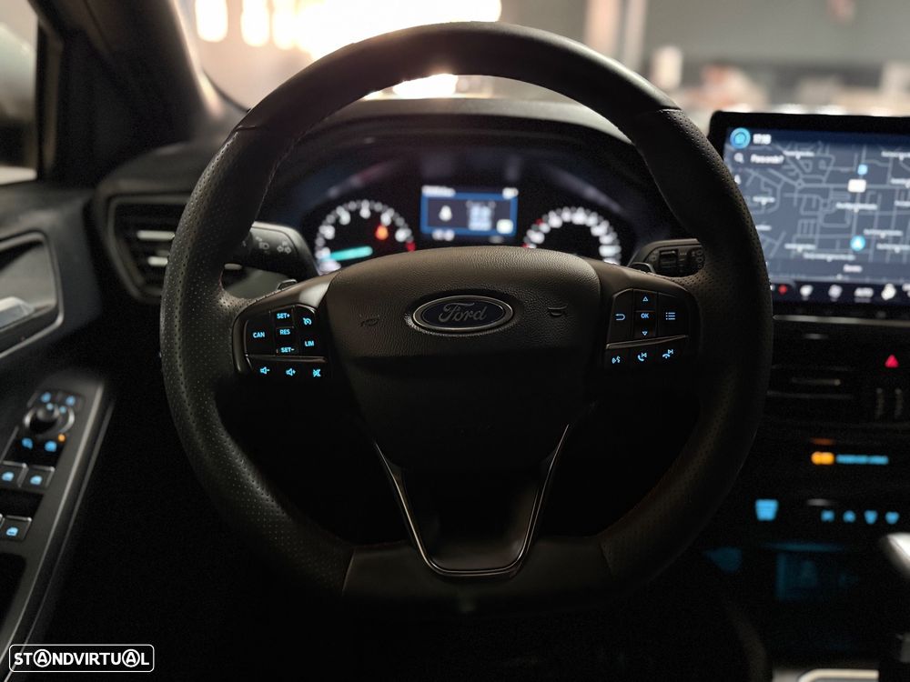 Ford Focus SW 1.0 EcoBoost MHEV ST-Line Aut. - 18