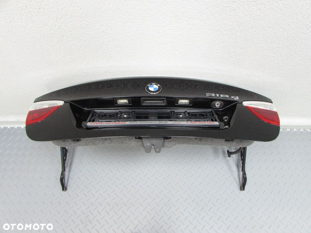 BMW E90 SEDAN 04-12 KLAPA BAGAZNIKA TYL - 13