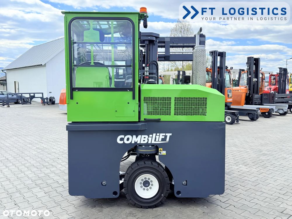Combilift WÓZEK CZTEROKIERUNKOWY - WIELOKIERUNKOWY - SPRZEDAŻ - WYNAJEM | COMBILIFT C3000 | DIESEL | TRIPLEX 5952MM | SZEROKI POZYCJONER WIDEŁ 2700MM | WOLNY SKOK | STAN IDEALNY | Szeroka oferta wózków czterokierunkowych i bocznych, dopasowanych do różnorodnych potrzeb i zastosowań - 28