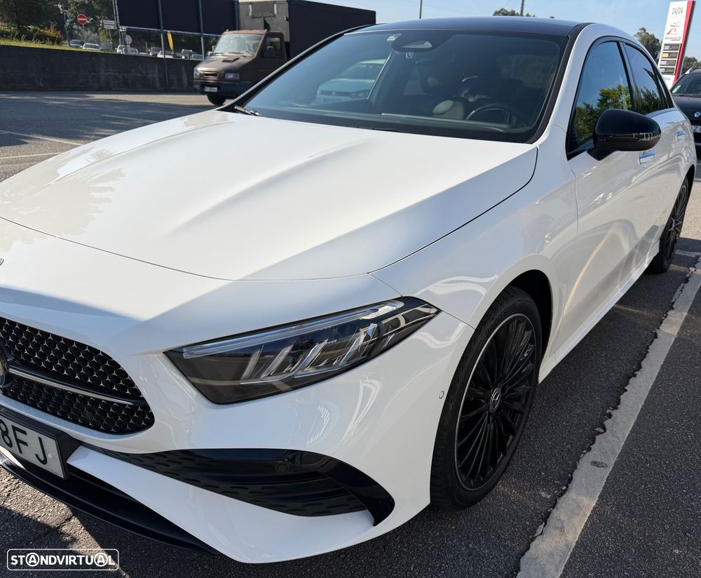 Mercedes-Benz A 250 Limousine e AMG Line - 1