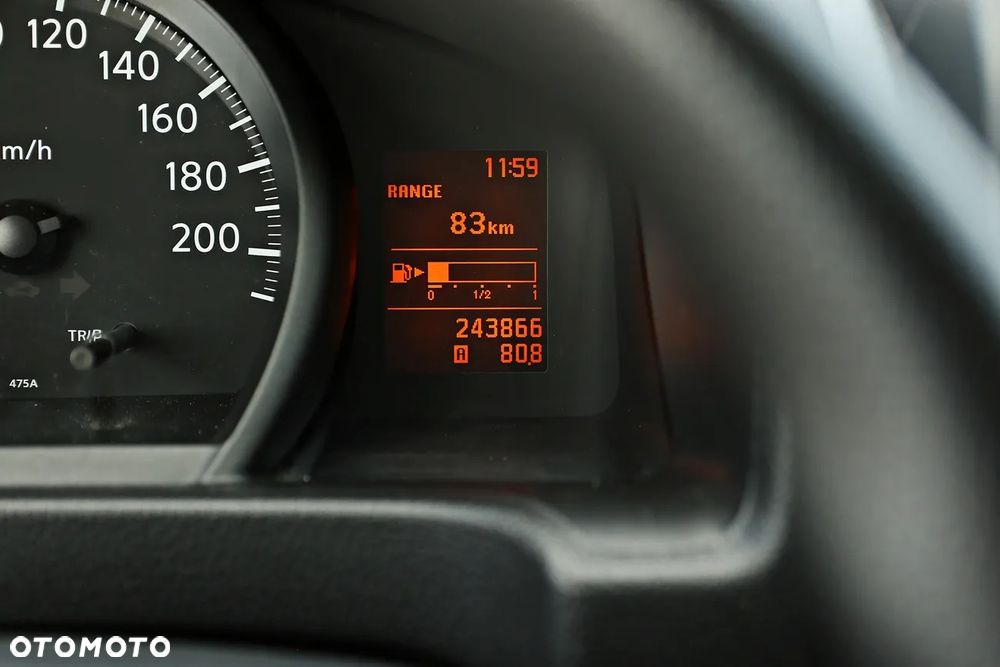 Nissan NV200 - 28