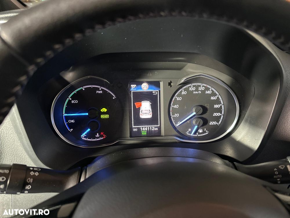 Toyota Yaris - 30