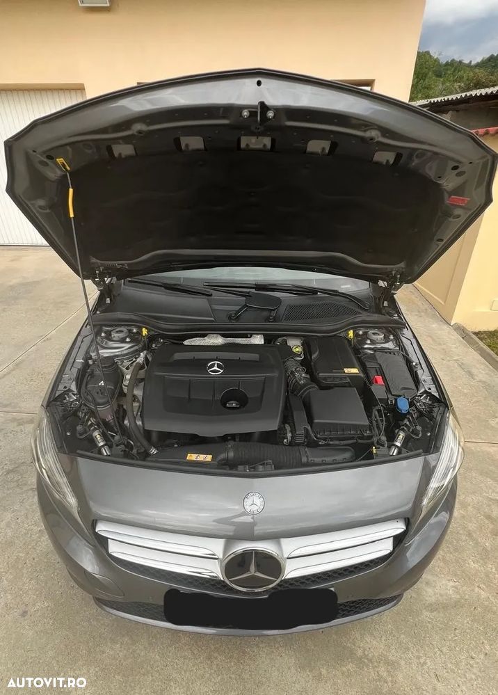 Mercedes-Benz A - 6