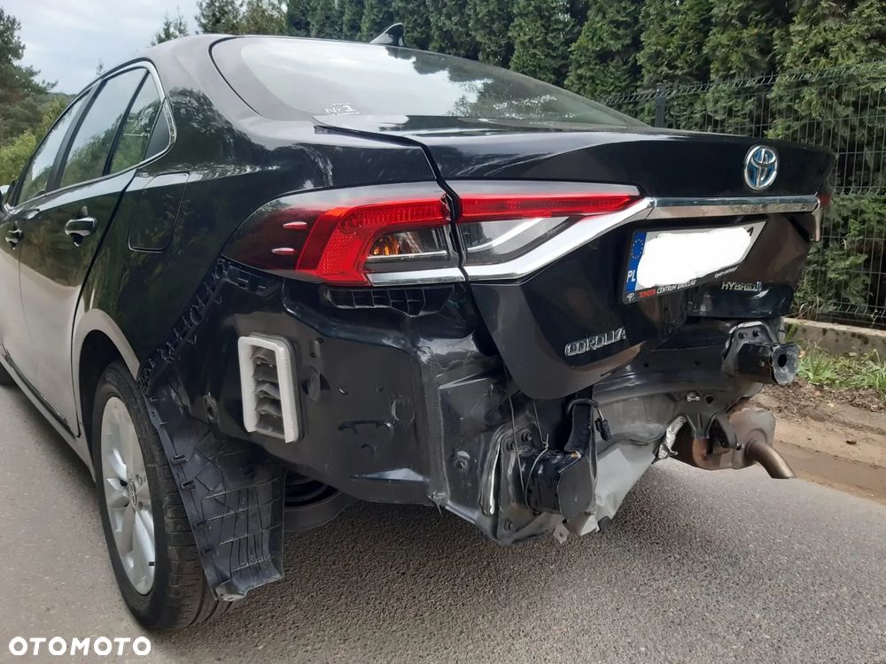 Toyota Corolla 1.8 Hybrid Comfort - 8