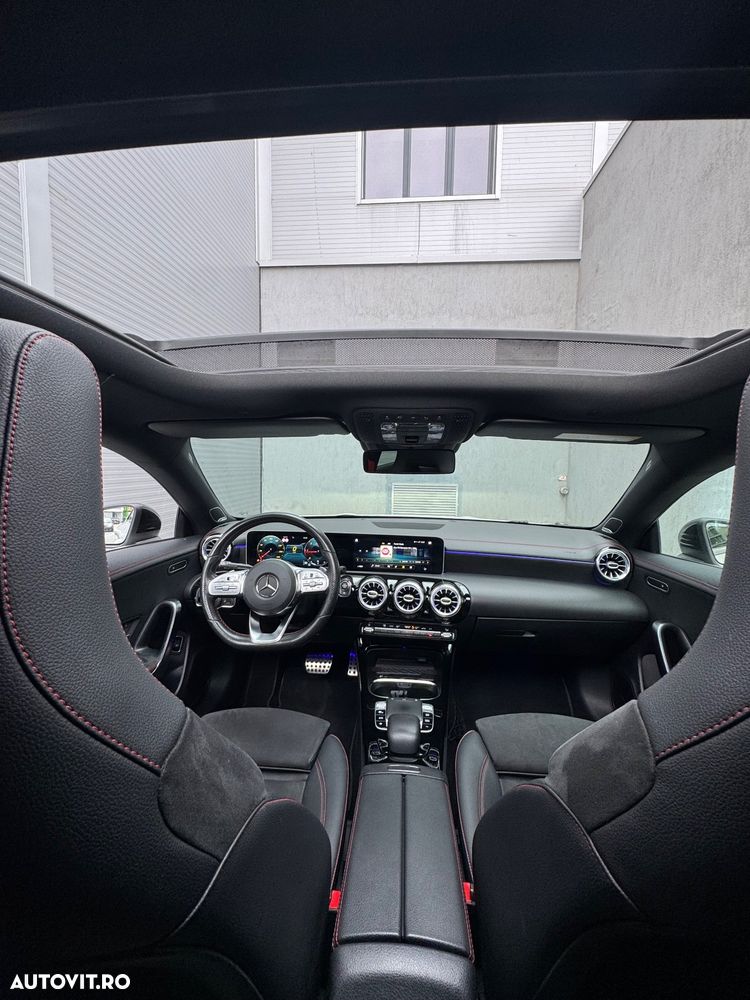 Mercedes-Benz CLA - 2