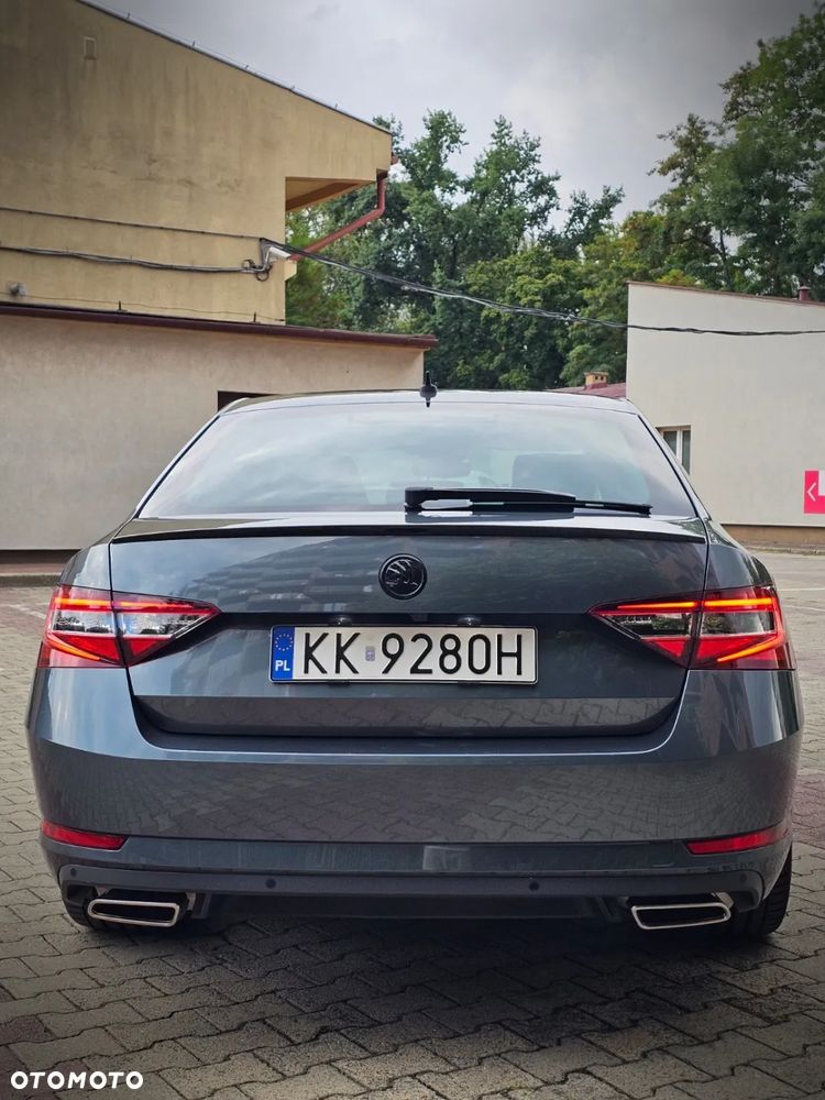 Skoda Superb 2.0 TSI 4x4 Sportline DSG - 7