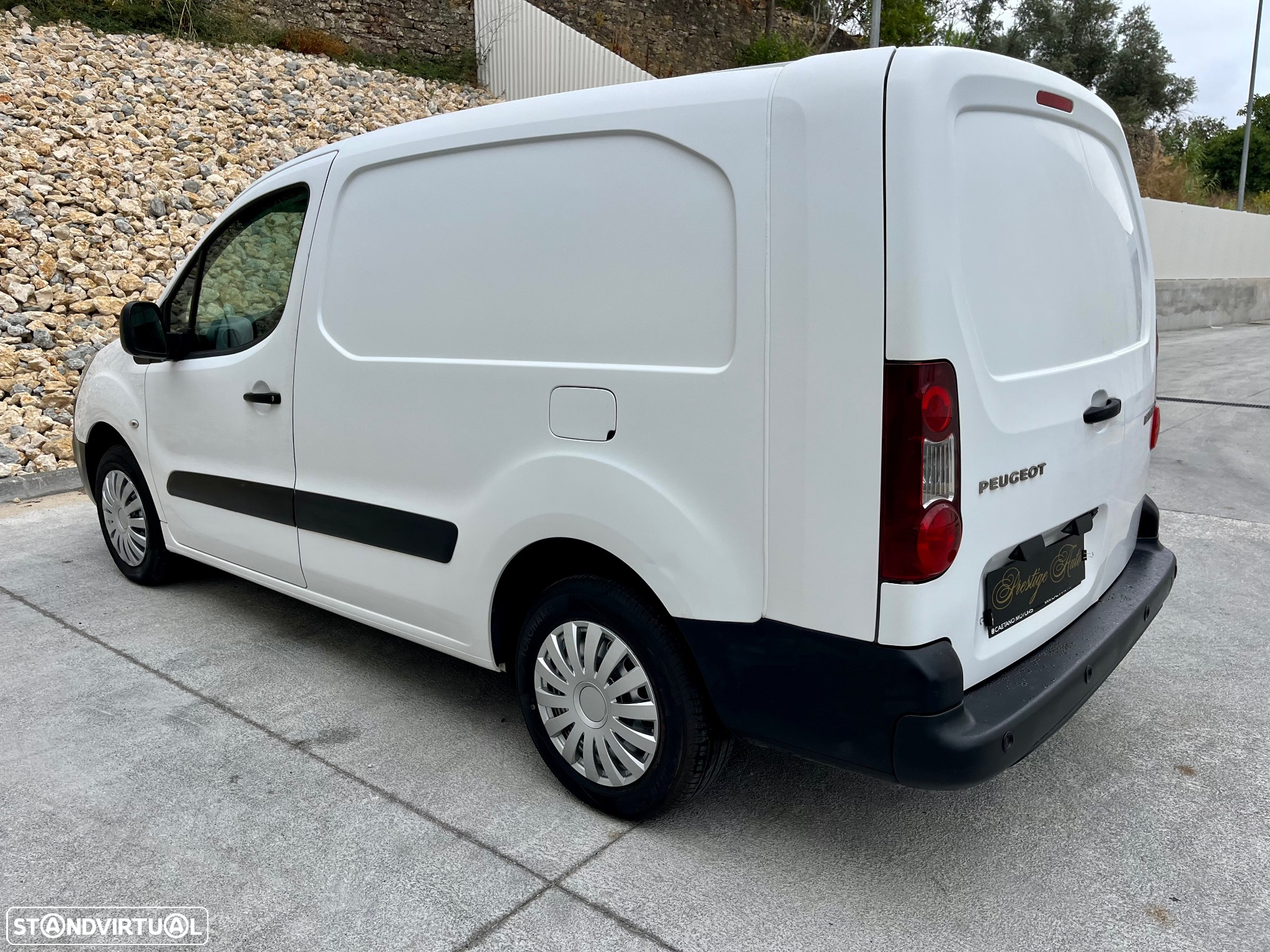 Peugeot Partner 1 6 HDI longa c/ iva dedutível - 31