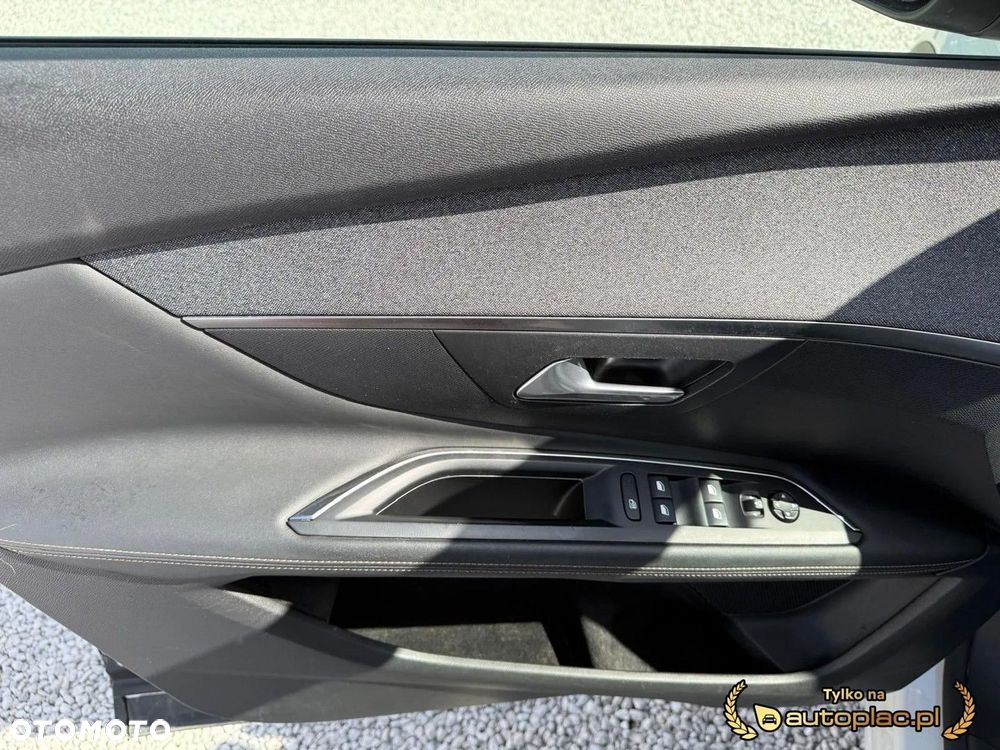 Peugeot 3008 - 21