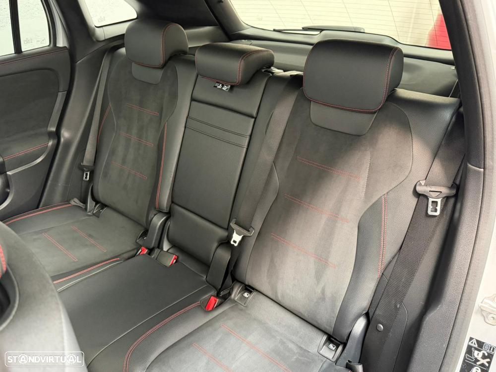 Mercedes-Benz GLA 250 e AMG Line - 54