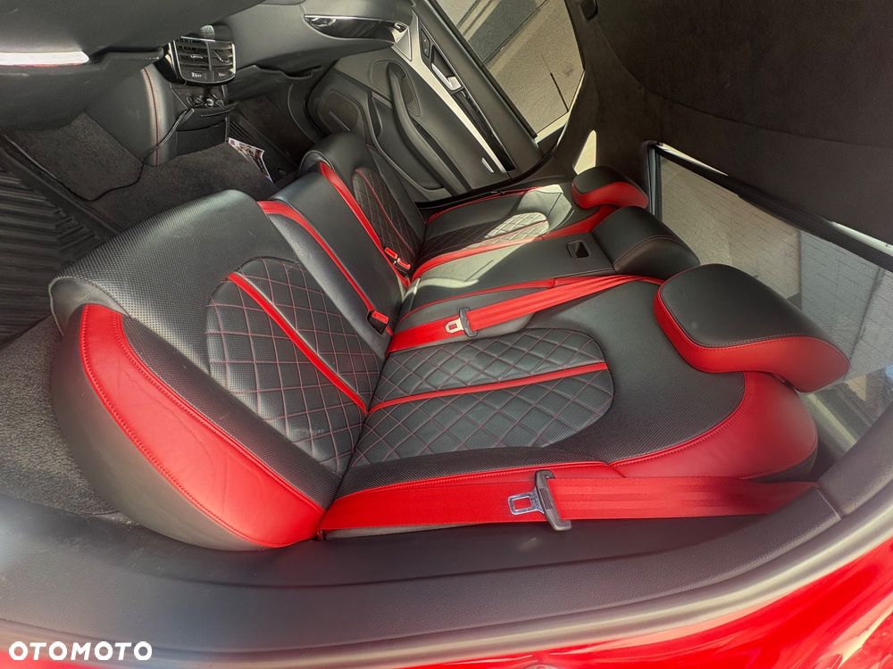 Audi A8 4.2 TDI DPF (clean diesel) quattro tiptronic - 9