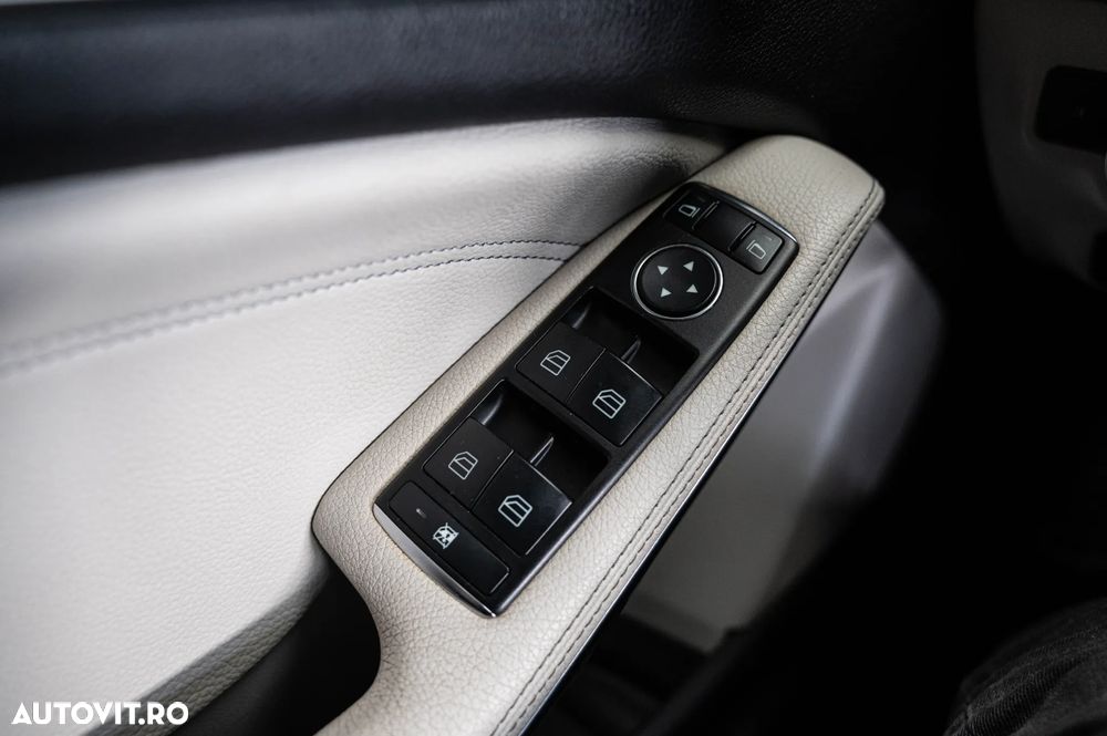 Mercedes-Benz A 180 CDI BlueEfficiency 7G-DCT - 22