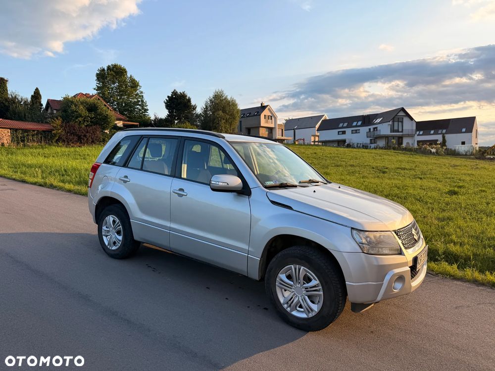 Suzuki Grand Vitara 2.0 - 2