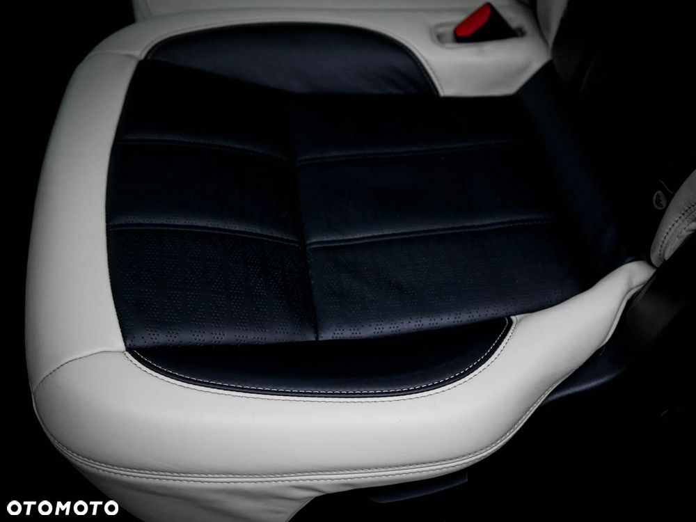 Land Rover Range Rover Sport P525 5.0 V8 Autobiography Dynamic - 35