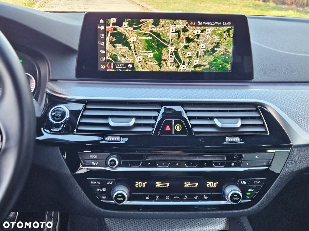 BMW Seria 5 520d xDrive M Sport sport - 7