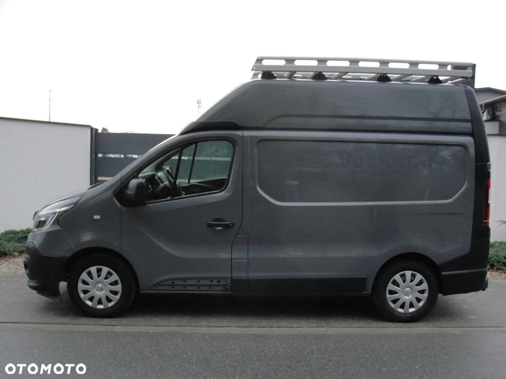 Renault Trafic - 16