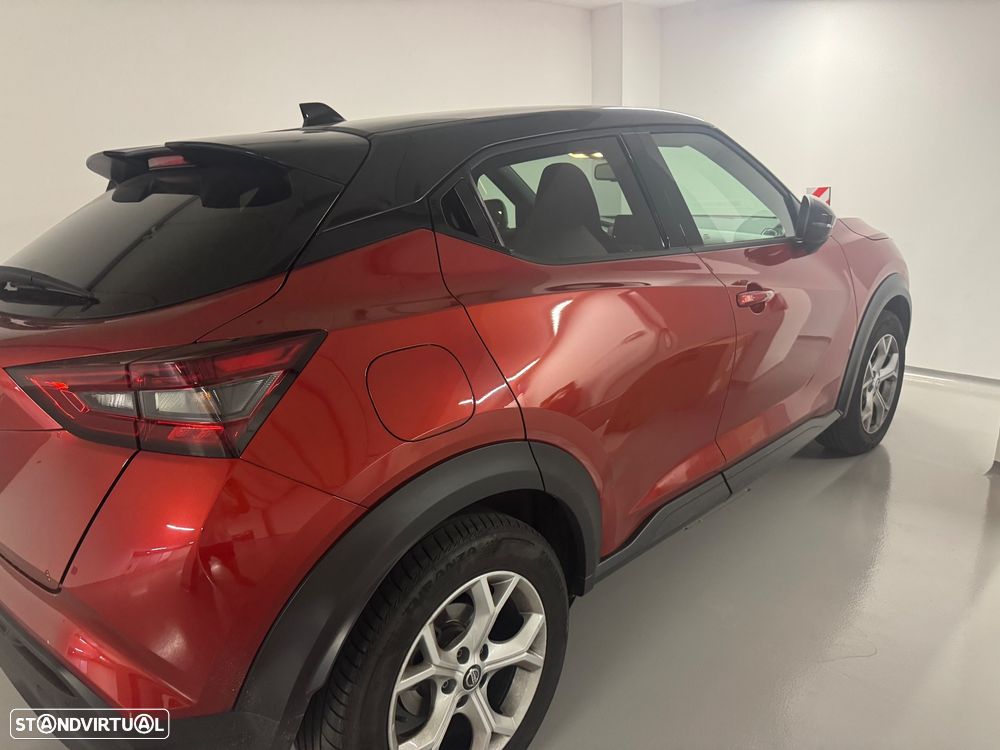 Nissan Juke 1.0 DIG-T N-Design Silver DCT - 1