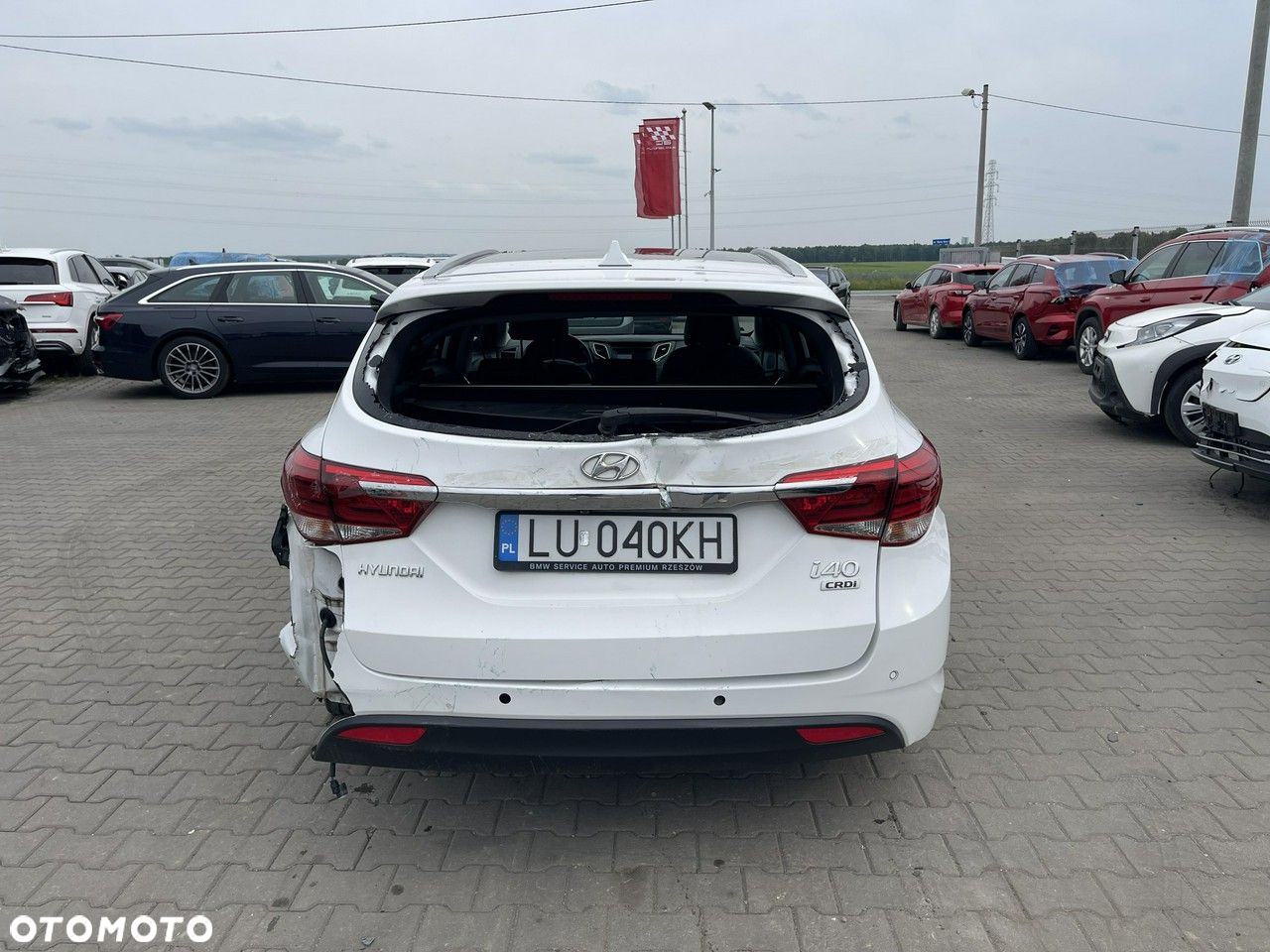 Hyundai i40 Kombi blue 1.6 CRDi DCT Space Plus - 3